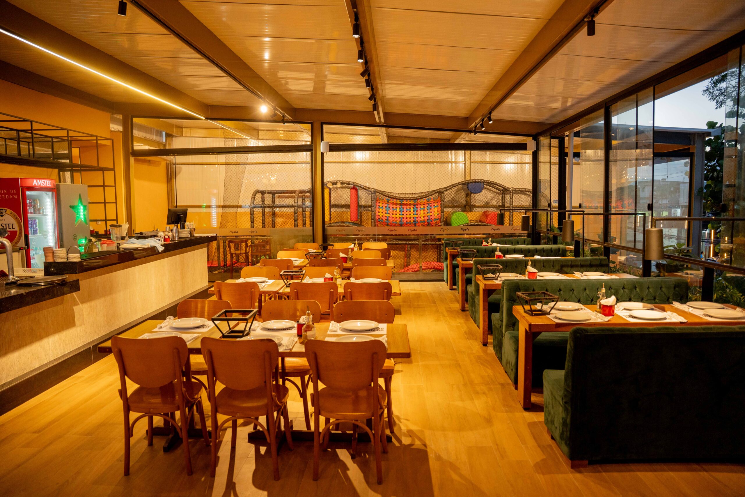 Lounge Bar